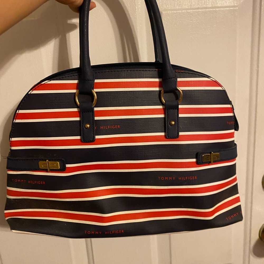 Tommy Hilfiger bag